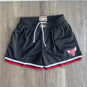 Mitchell & Ness Black Hardwood Classics NBA Finals Mesh Shorts